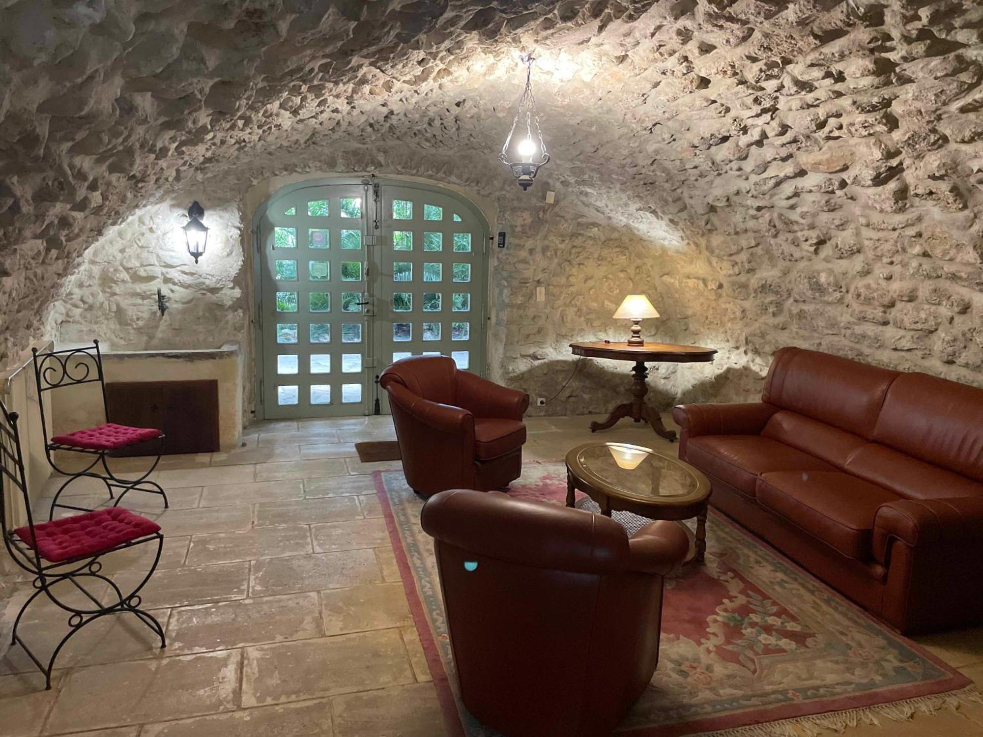Gites Au Chateau Des Estubiers Les Granges-Gontardes Exterior photo